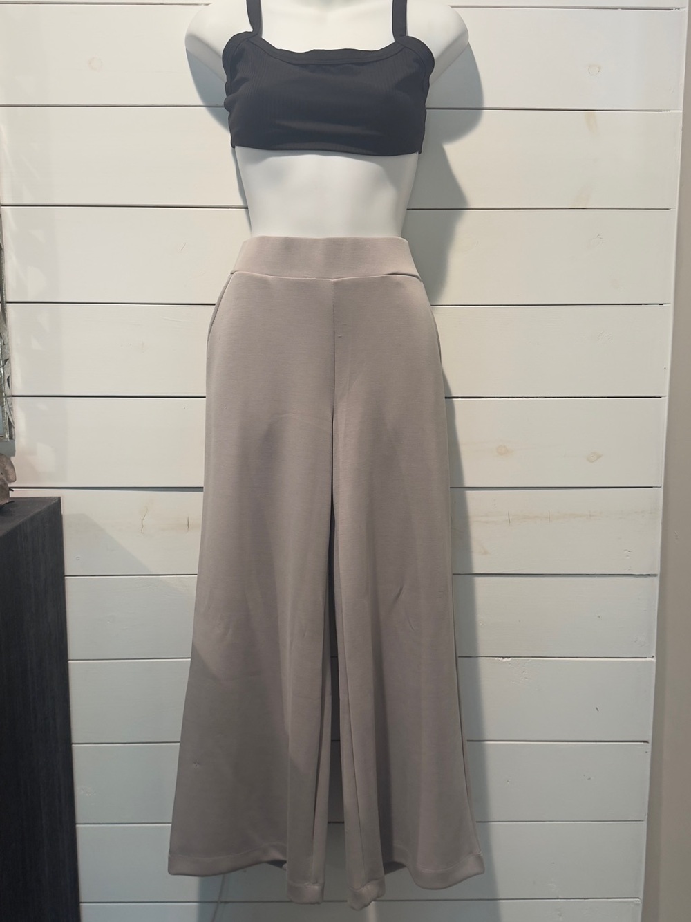 Wide-Leg High-Waist Modal Pants in Grey
